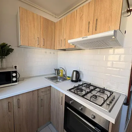 Cozy And Modern Ultracentral