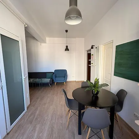 Apartment Cozy And Modern Ultracentral